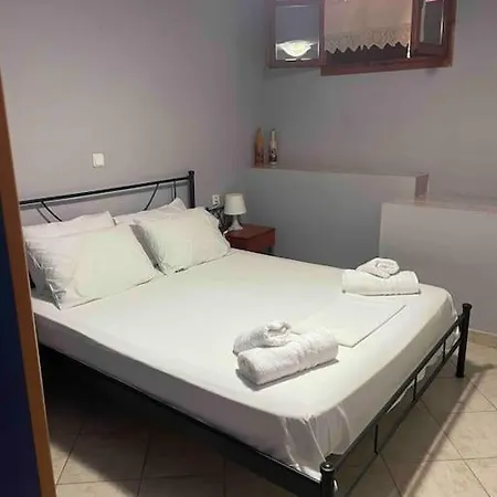 Alice Apartment Agia Efimia Exterior photo