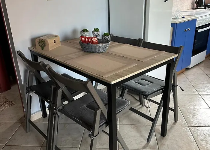 Alice Apartment